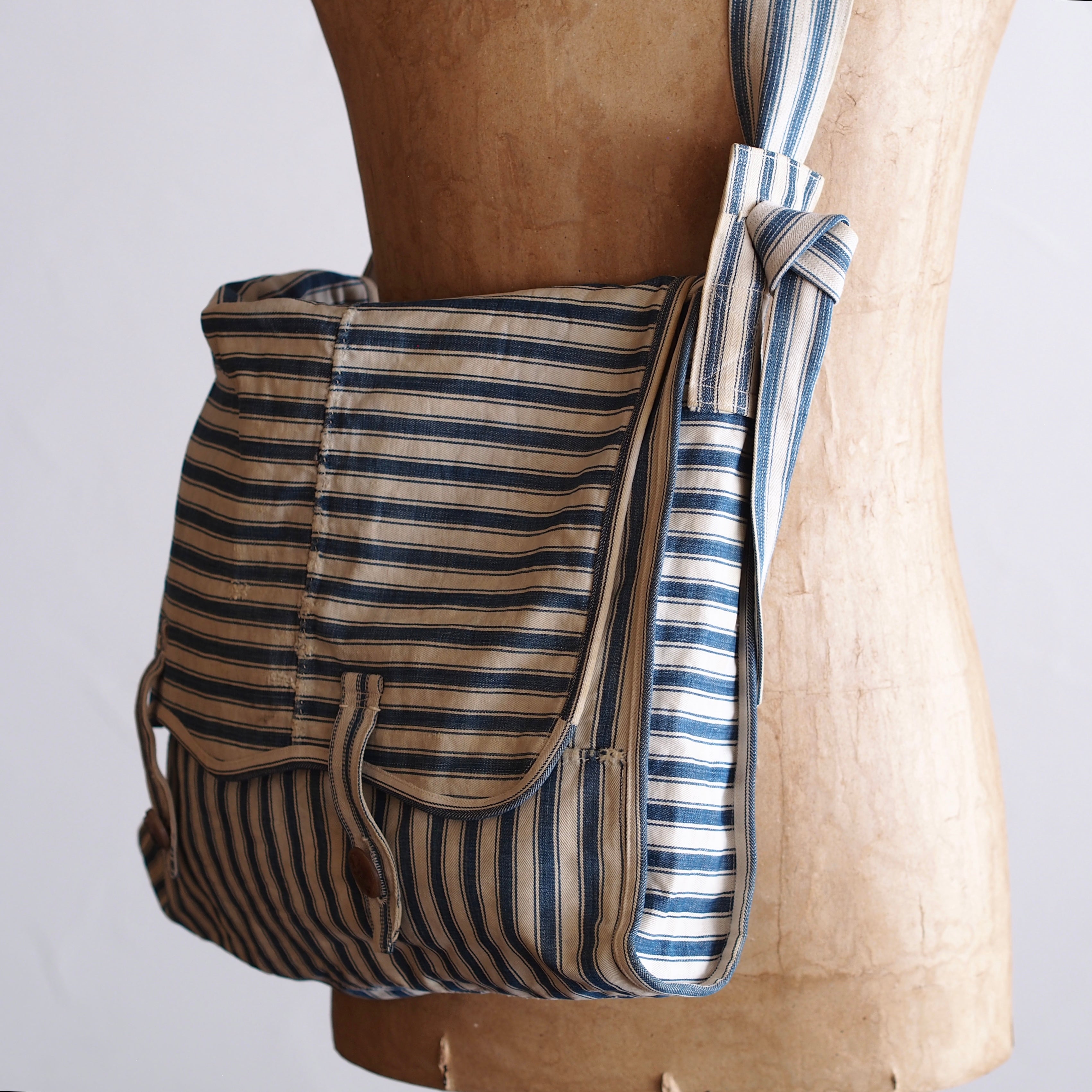 NORA BAG~type postman~french old fabric