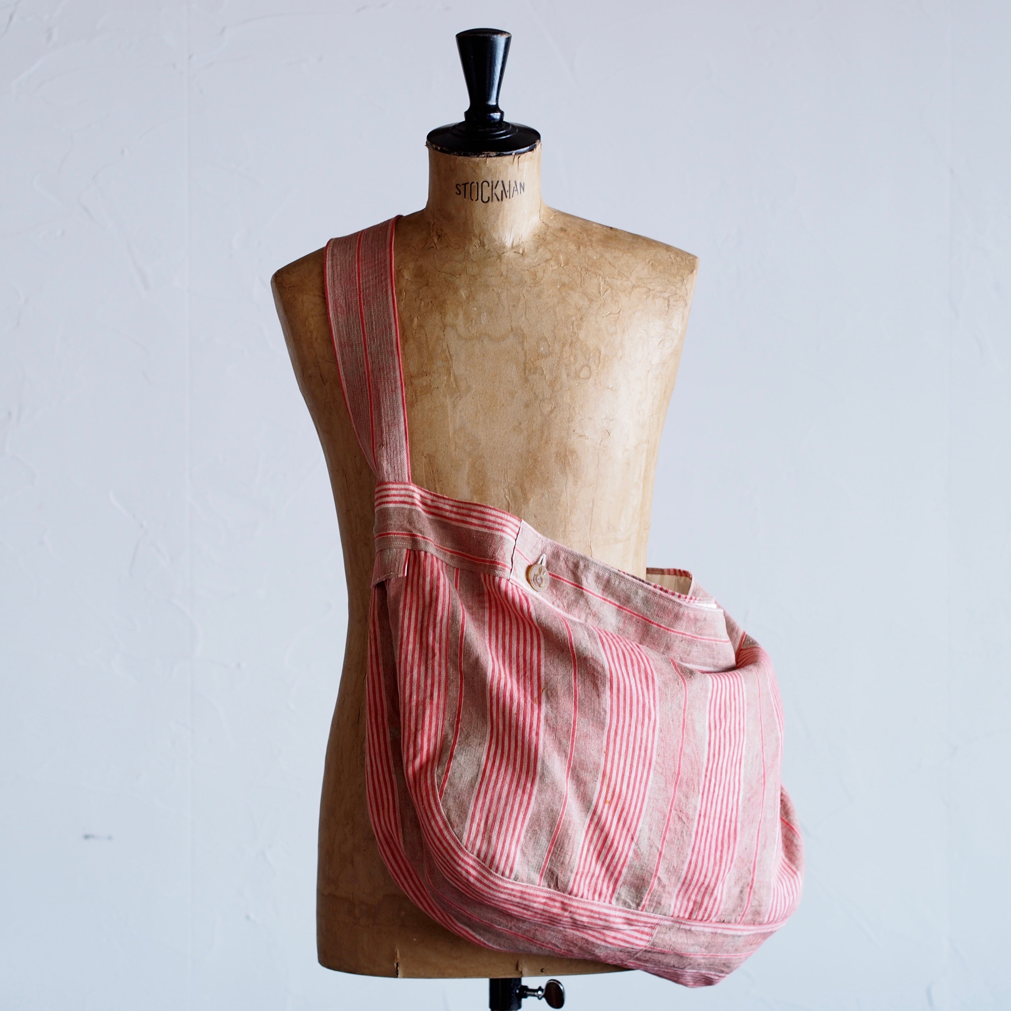 NORA BAG~type newspaper~french old fabric