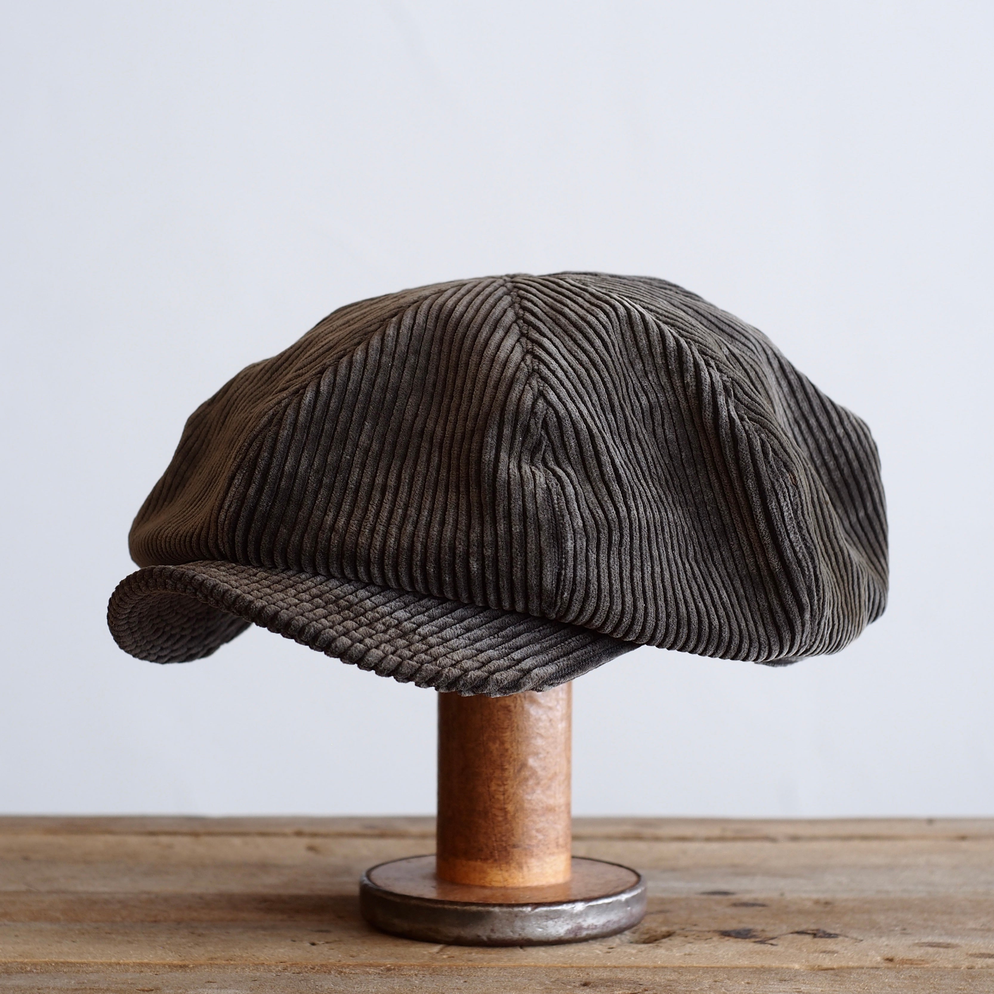 FRENCH VINTAGE CORD CAP ~type newsboy~60