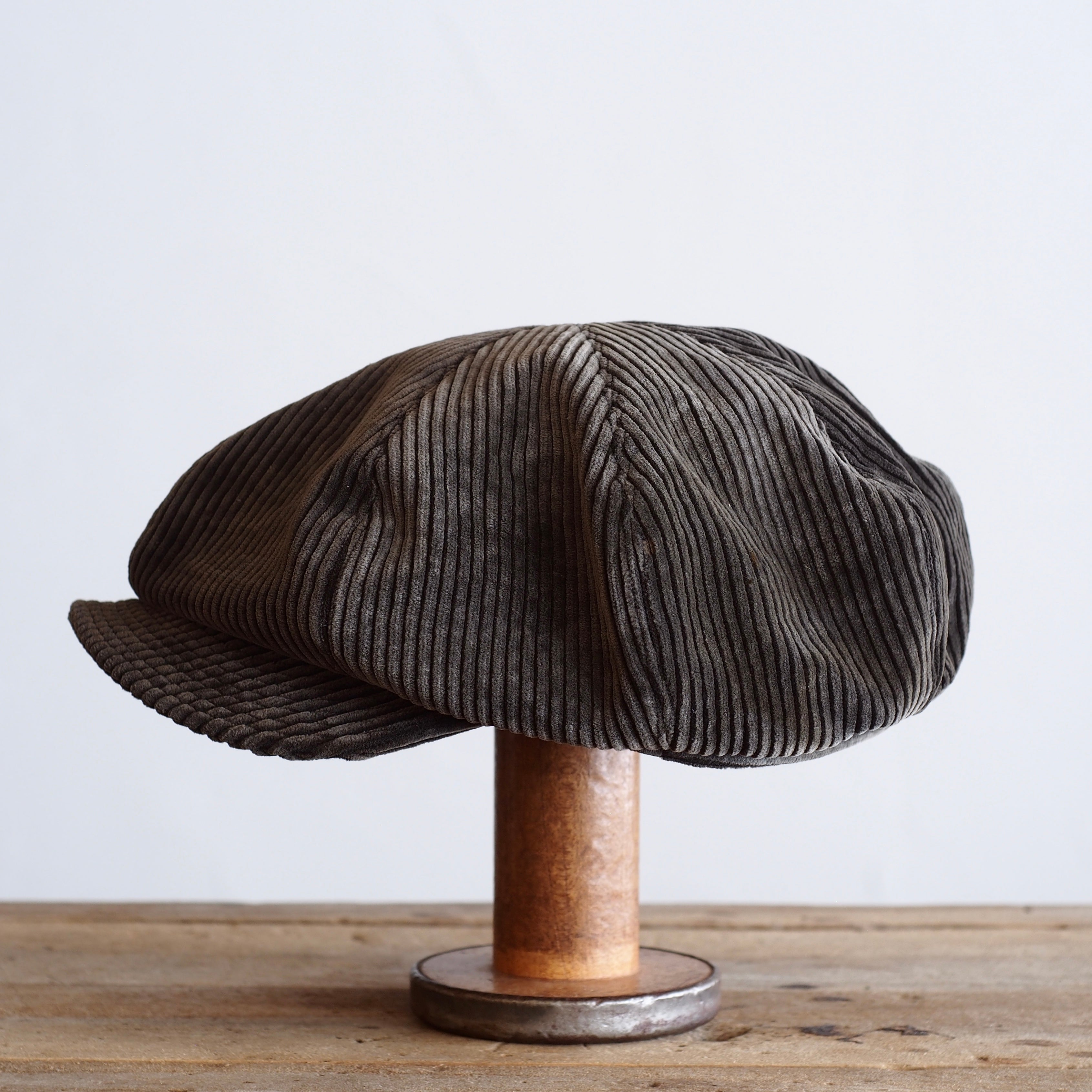 FRENCH VINTAGE CORD CAP ~type newsboy~60