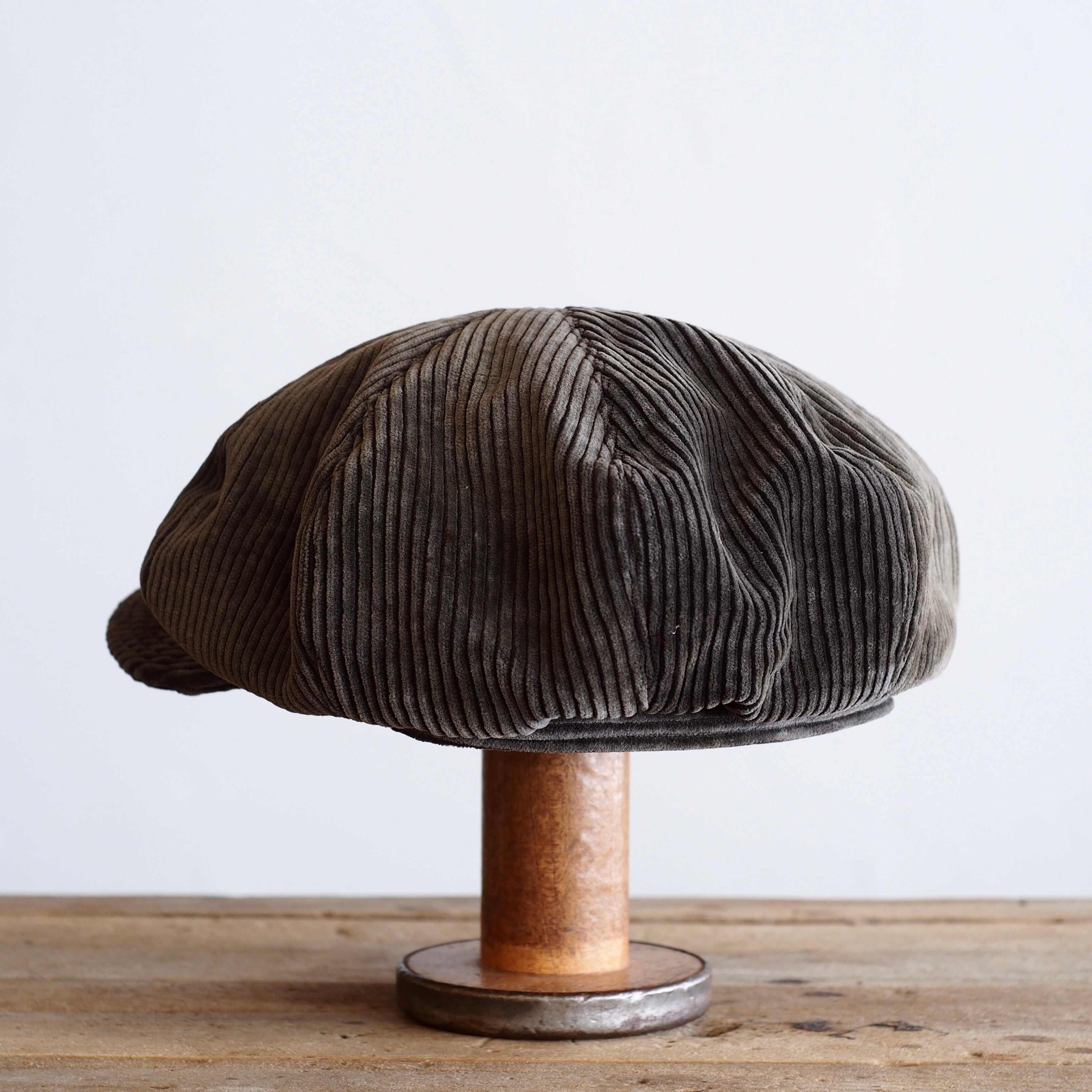 FRENCH VINTAGE CORD CAP ~type newsboy~60