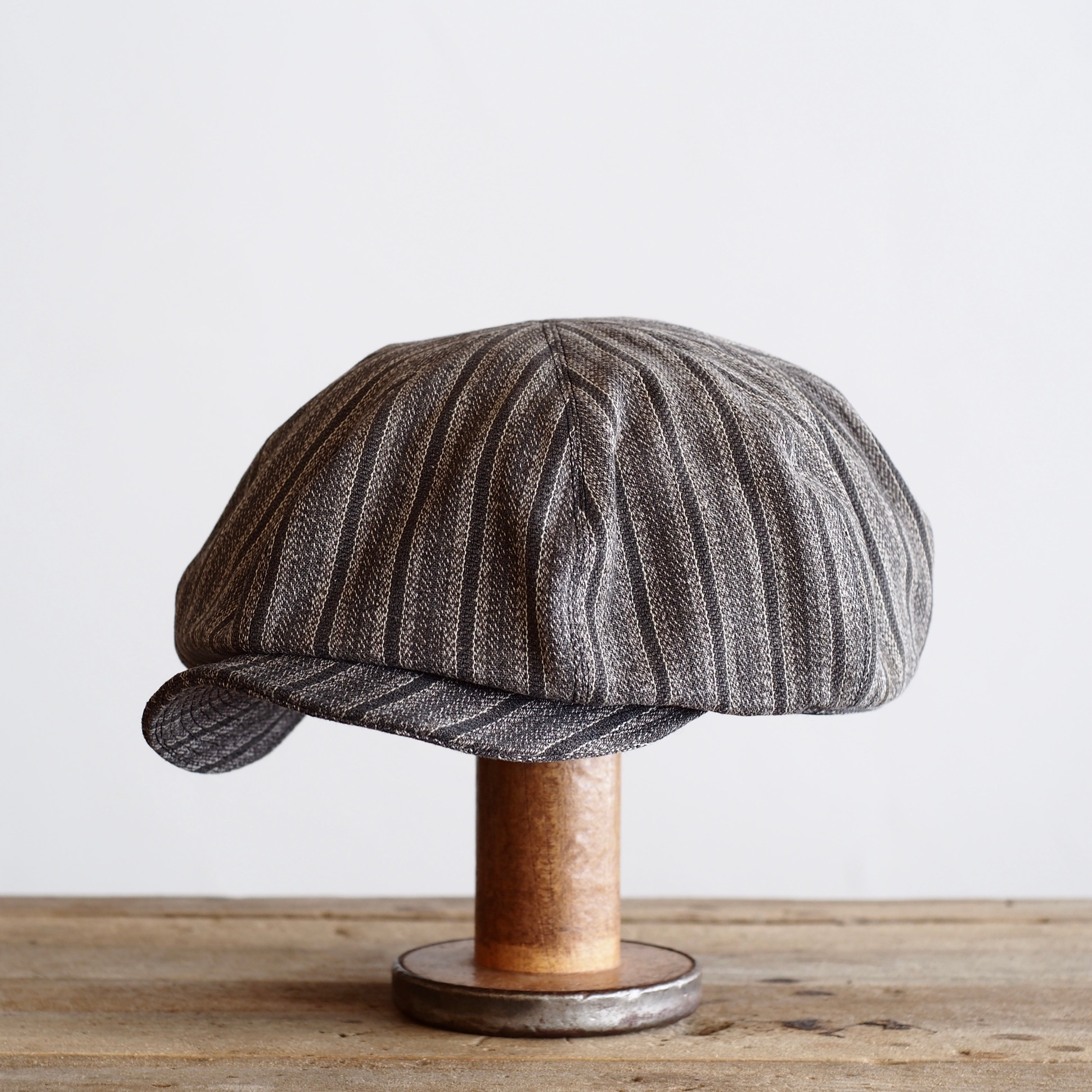 FRENCH VINTAGE FABRIC CAP ~type newsboy~stripe 60
