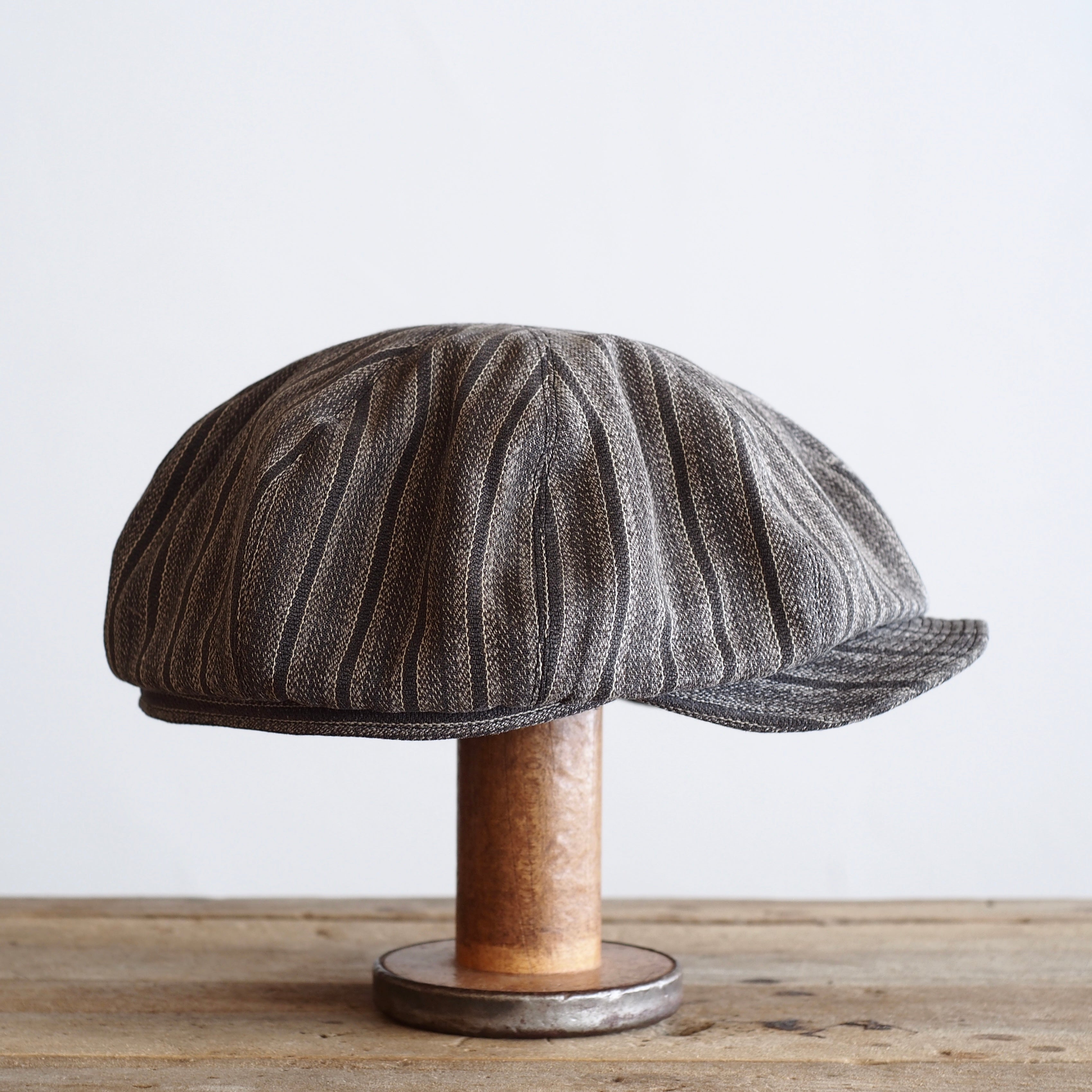 FRENCH VINTAGE FABRIC CAP ~type newsboy~stripe 60