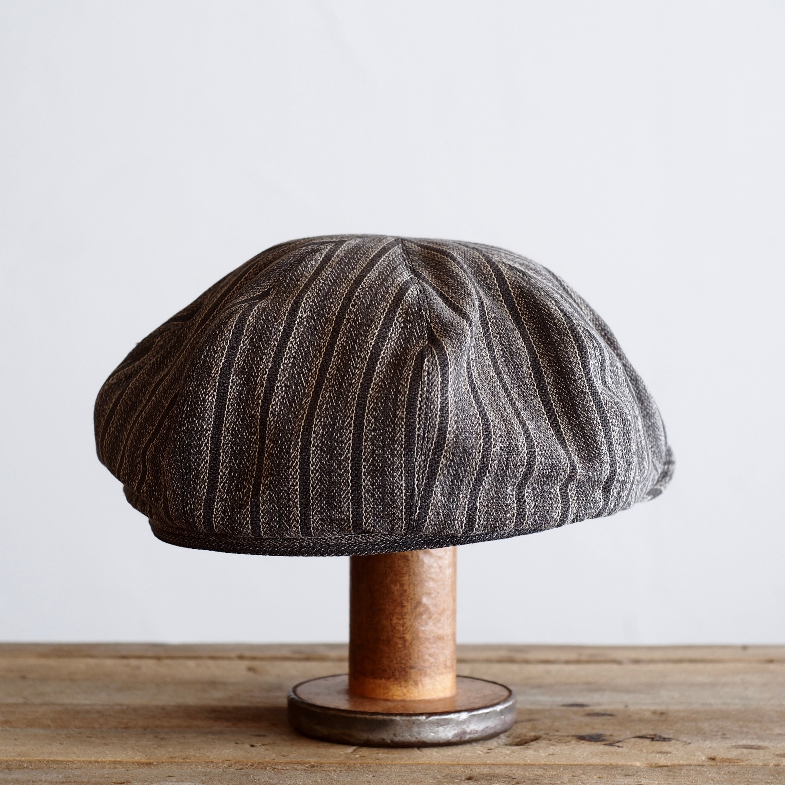 FRENCH VINTAGE FABRIC CAP ~type newsboy~stripe 61