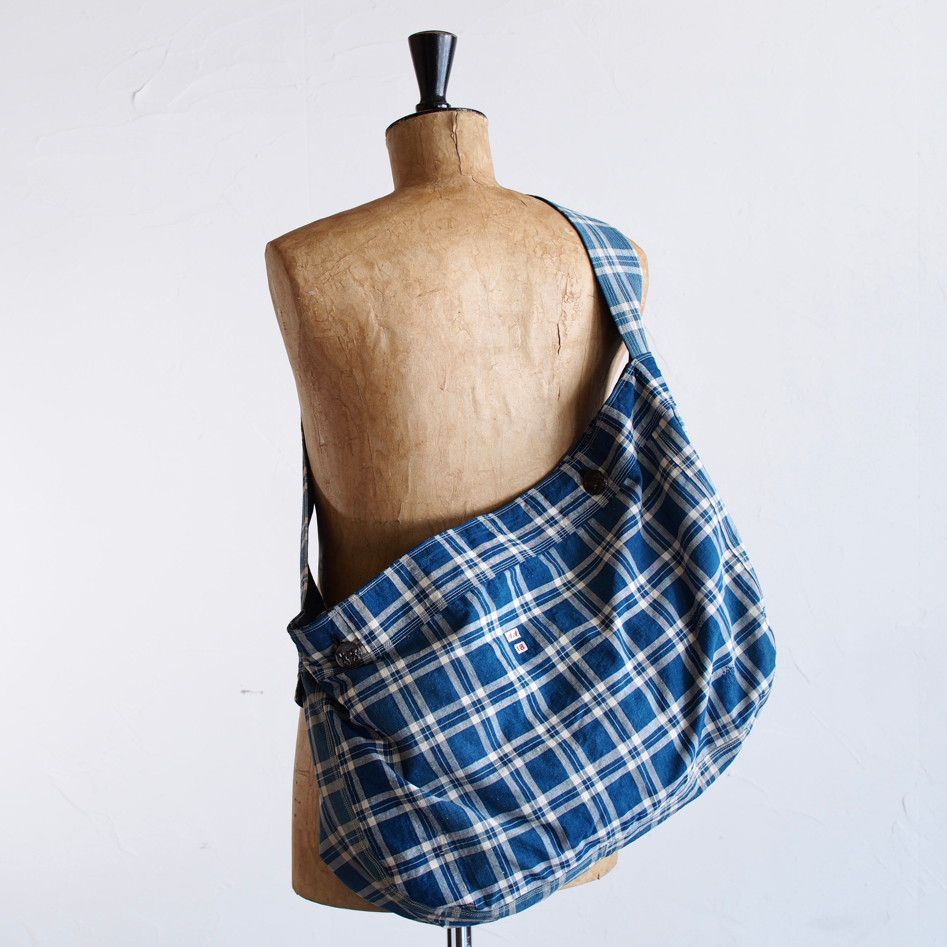 NORA BAG~type newspaper~french old check fabric
