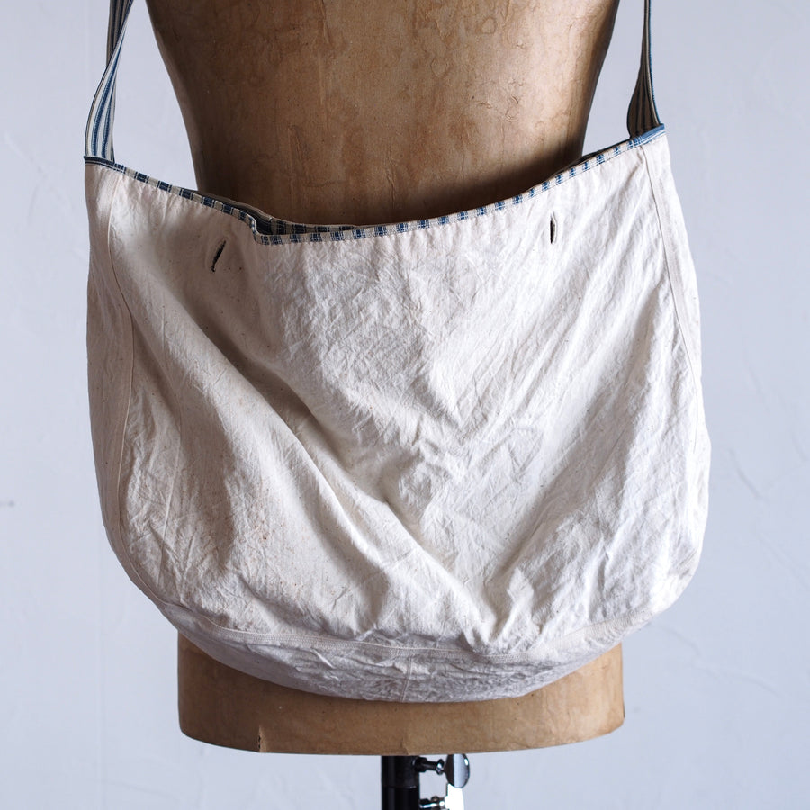 FRENCH VINTAGE COTTON / LINEN BAG ~ type news paper ~